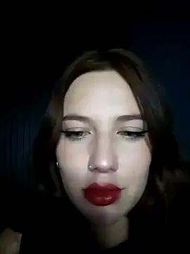 AriNights — Montar dildo con tetas al aire