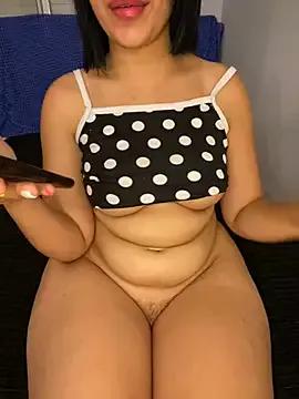 aya12aya on StripChat