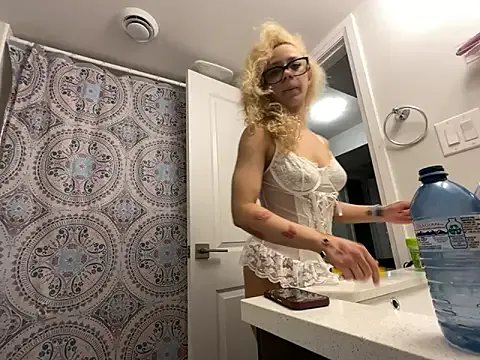 Badlilfantasy &mdash; Freechat, 23 years old, 7 viewers