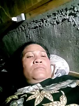 Freechat bae-bae on StripChat