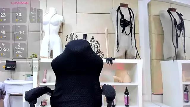 BarbaraLeython on StripChat 