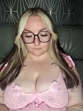 BBW_Diamond_xox — Love me 