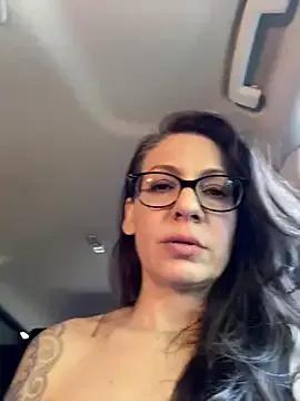 BeautifulMesss on StripChat