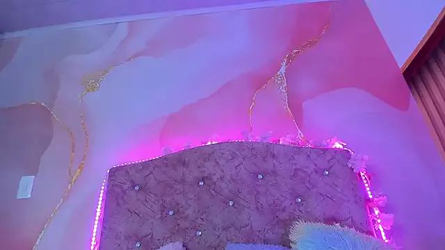 Bella__sweet on StripChat