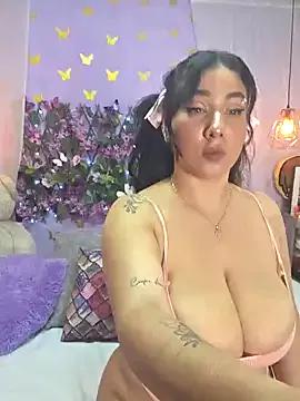 bigboobsrose1 on StripChat 
