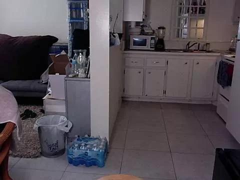 BigGuyMuscle on StripChat 