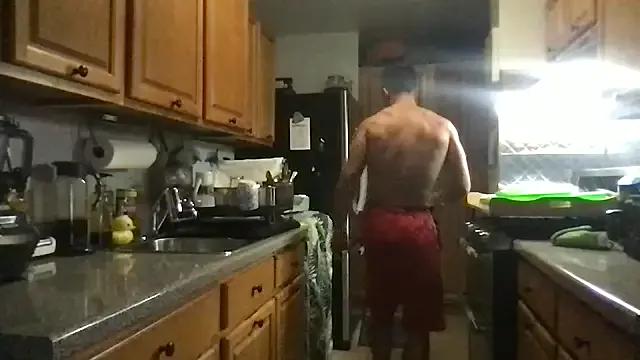 BigGuyMuscle on StripChat 