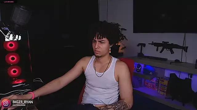 Freechat bigryann23 on StripChat