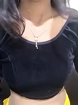 Blackberry_Item on StripChat 