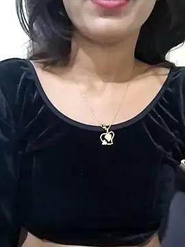 Blackberry_Item on StripChat 