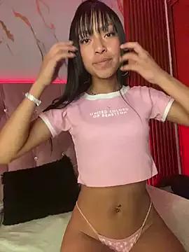 bonnie_18x on StripChat 