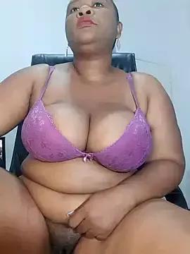 Freechat Bootyliciousbbw12 on StripChat