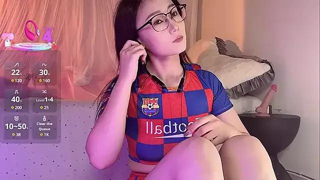 BoxedGyre- on StripChat