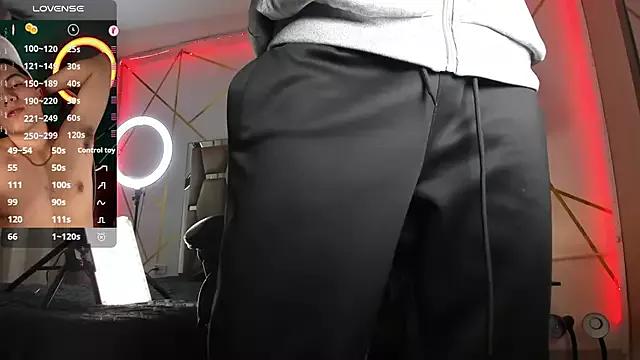 Brat_ on StripChat 