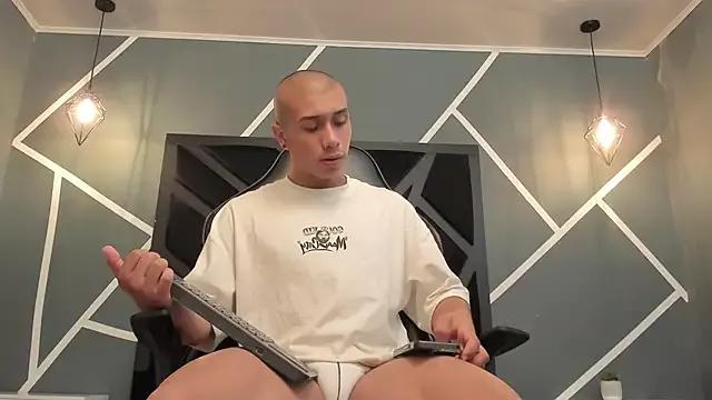 bruno_cavalli on StripChat 