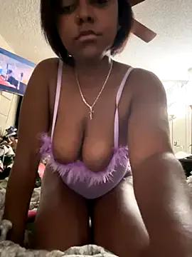 BubblyBabyy — Freechat on StripChat