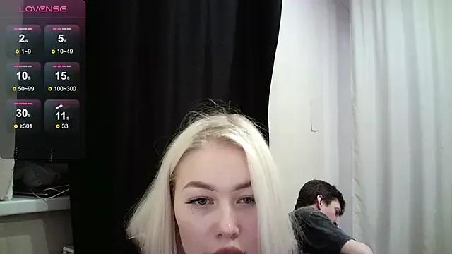 Bugs_and_Bunny on StripChat 