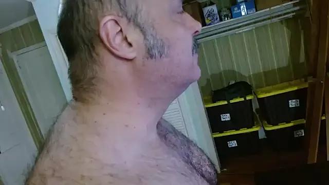 bullmusclejoe on StripChat 