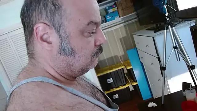 bullmusclejoe on StripChat 