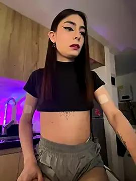 Camistar18 on StripChat 