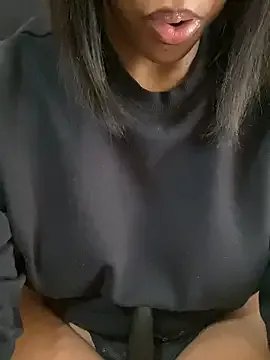 CaramelGoddess1 on StripChat 