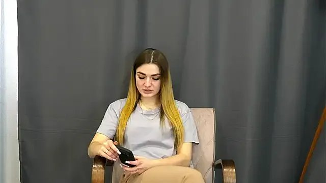 CharaVaz — SPIN AROUND