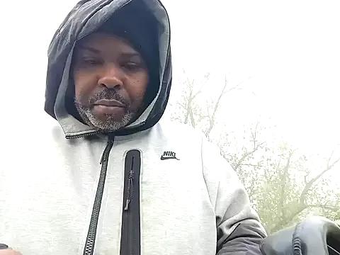 Freechat ChiRaqb8 on StripChat