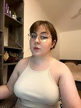 cinnabon_ on StripChat 