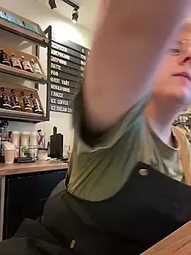 cinnabon_ on StripChat 