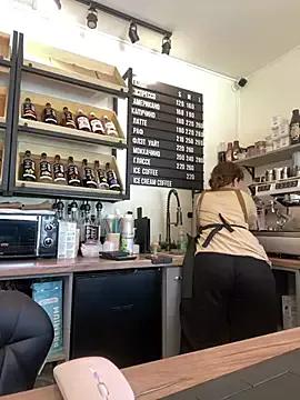 cinnabon_ on StripChat 