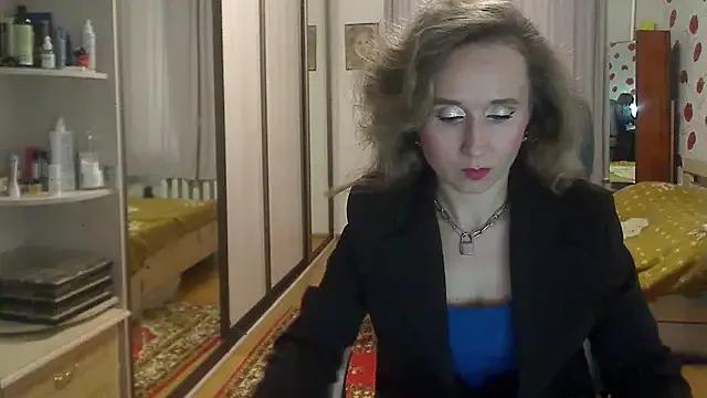 ClassyInna on StripChat