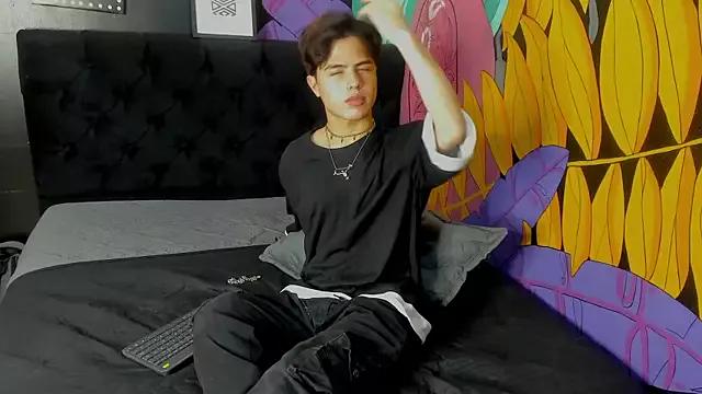 Freechat CollinStone on StripChat