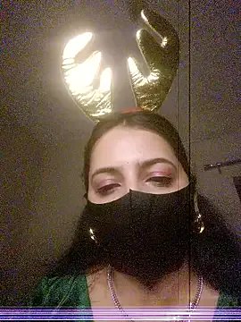 Crazysexycouple00 — Show boobs for 1 min