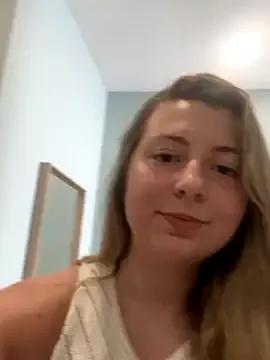 curvyflawless on StripChat 