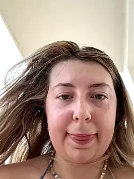 curvyflawless on StripChat 