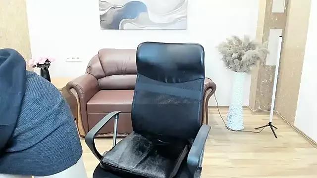 Dana_Haliti on StripChat 