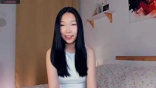 DayanaBundy on StripChat 