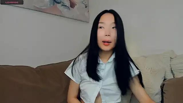 DayanaBundy on StripChat 
