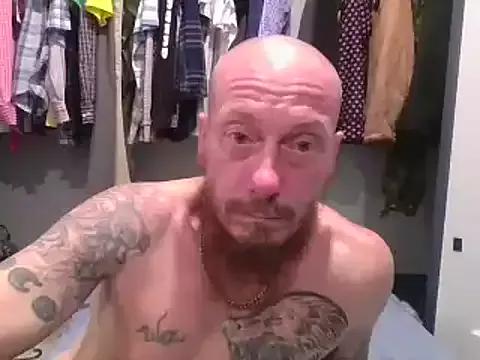 deepinnnnn on StripChat 