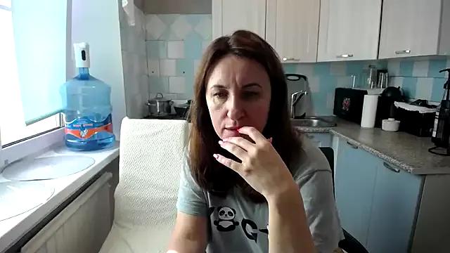 DonnaMagdalena on StripChat 