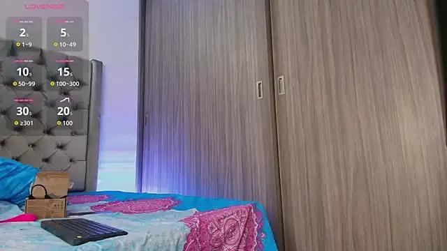 dreamsussi — Freechat on StripChat