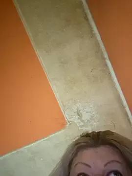 ducicsajsziii on StripChat