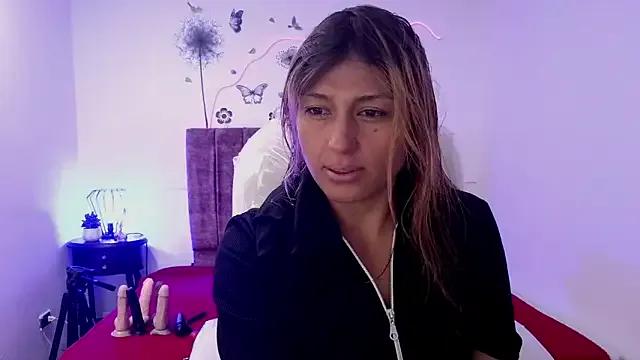 elena_detroya on StripChat 
