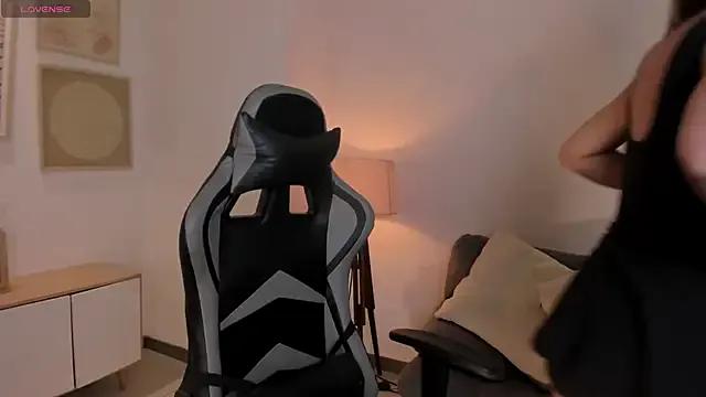 StripChat EllaClark is Freechat EllaClark — spit tits