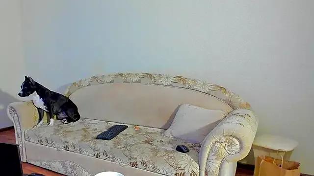 EllaSky_xoxo on StripChat 