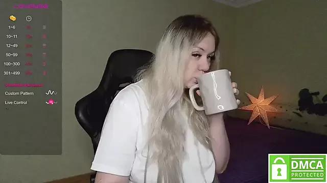 elven_dreams_ on StripChat 