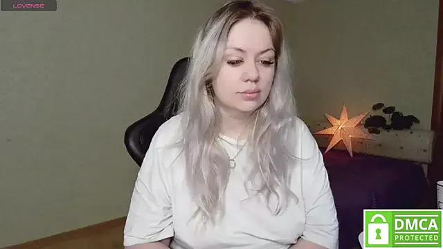 elven_dreams_ on StripChat 