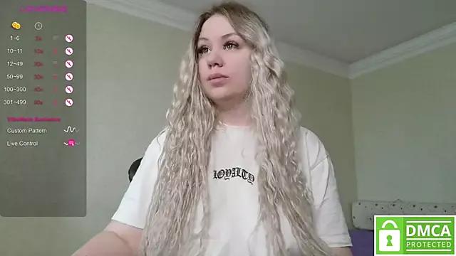 elven_dreams_ on StripChat 