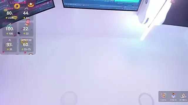 Freechat emily_bank on StripChat