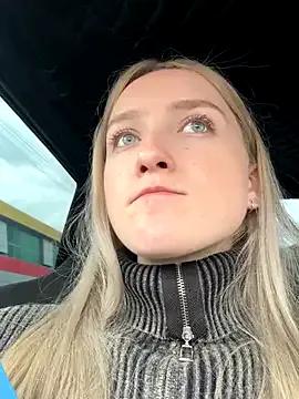 EmilyMood — toy control 3 minutes